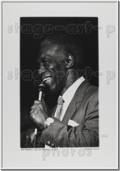 Art Blakey am Microphon