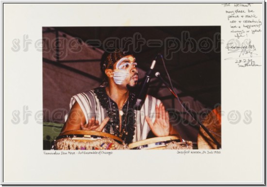 Famoudou Don Moye (AEoC) - congas