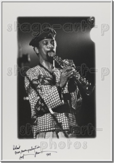 Joseph Jarman - ss (Joseph Jarman & Don Moye Quartet)