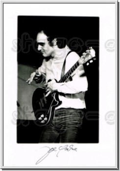 Joe Sachse (mit Doppelmoppel)